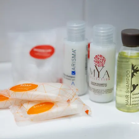 Riviera Collection - Le Rose Suites Alojamento de Acomodação e Pequeno-almoço Misano Adriatico