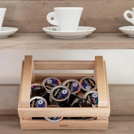 Le Rose - E Breakfast A 5 Min Dal Mare E Misano World Circuit 4*