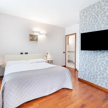 Riviera Collection - Le Rose Suites 4*