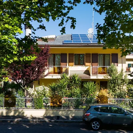 Riviera Collection - Le Rose Suites 4* ميسانو ادرياتيكو