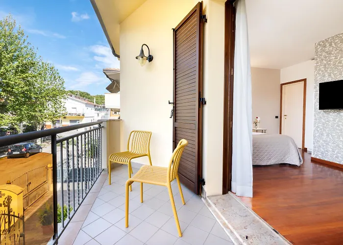 Bed & Breakfast Le Rose Mwc - Riviera Collection 4*