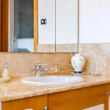 Bed & Breakfast Le Rose - 5 Minuti Dal Mare E Misano World Circuit Misano Adriatico