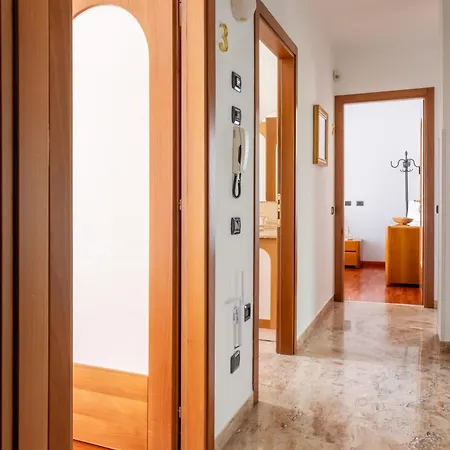 Bed & Breakfast Le Rose - 5 Minuti Dal Mare E Misano World Circuit Misano Adriatico