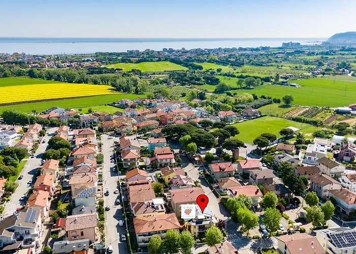 Le Rose Suites - Misano Circuit And Beach Bed and Breakfast 4*