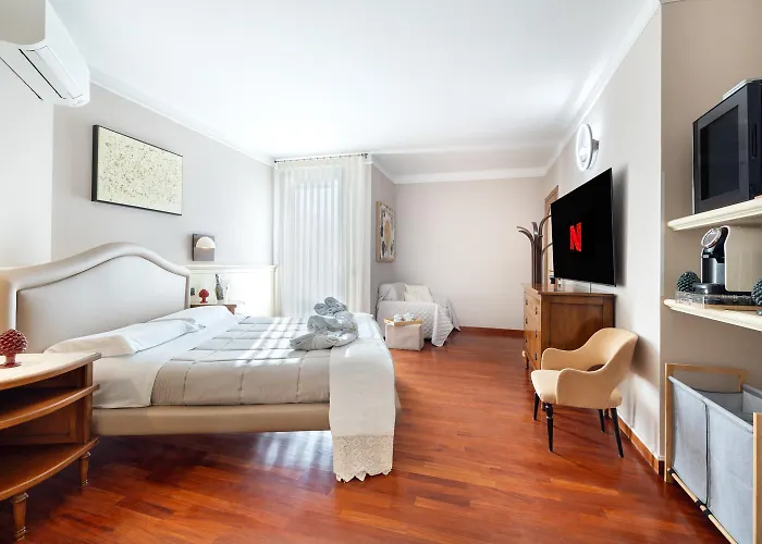 Le Rose Suites - Misano Circuit And Beach Bed and Breakfast