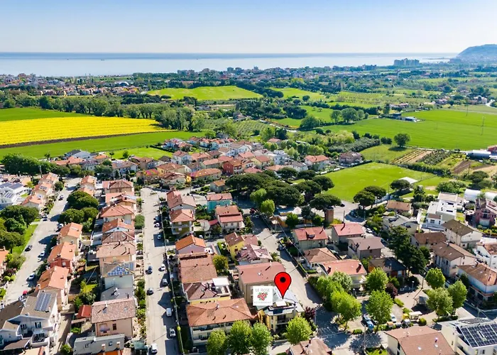 Le Rose Suites - Misano Circuit And Beach 4*